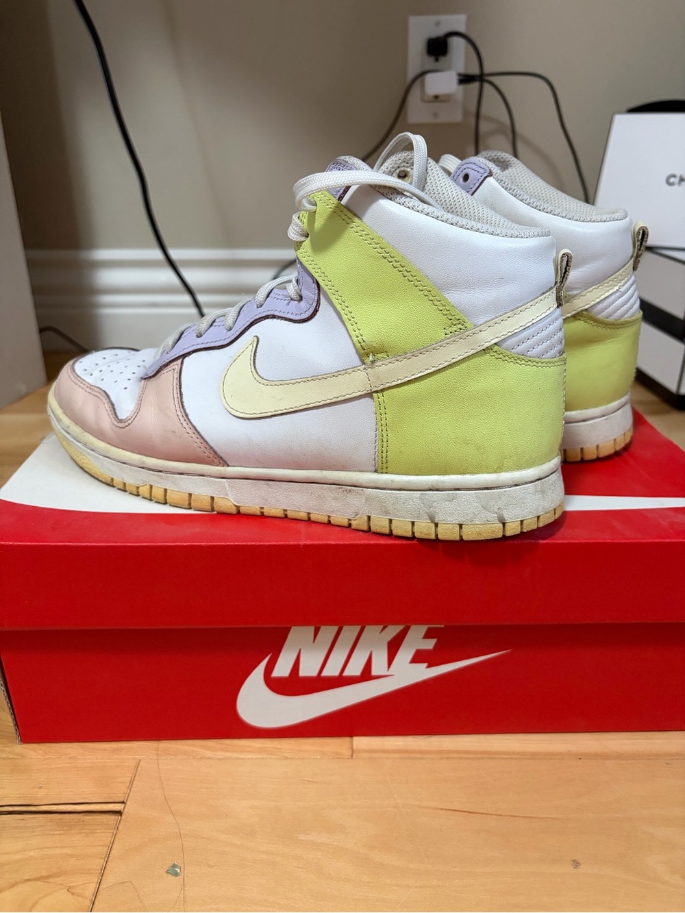 Nike High-Top Sneakers in White, Pastel Pink & Lime